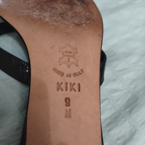 Brighton Black Croc-Embossed Strappy Slide Sandals Made In ITALY in Size 9M - Picture 6 of 9